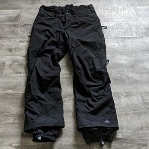 Women's Nike ACG Snow Pants Large